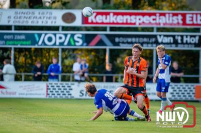 In Oldebroek op Sportpark van Owios speelde vrijdag PEC Zwolle zijn eerst oefenduel tegen het  Schotse Dundee United en wist deze met 2-1 te winnen. - © NWVFoto.nl