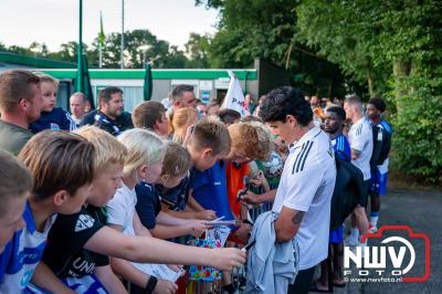 In Oldebroek op Sportpark van Owios speelde vrijdag PEC Zwolle zijn eerst oefenduel tegen het  Schotse Dundee United en wist deze met 2-1 te winnen. - © NWVFoto.nl