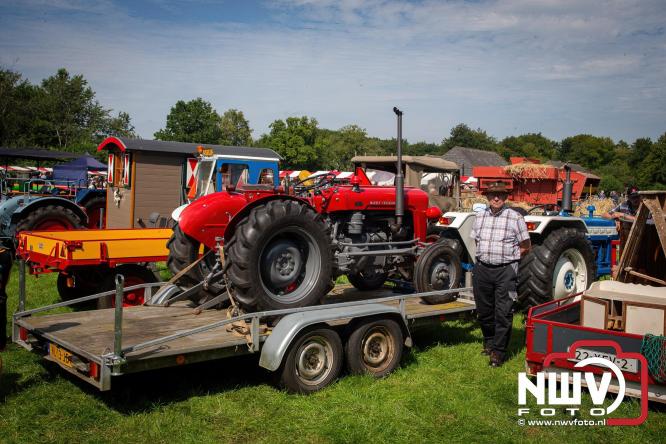 Oogstfeest en Fokveedag in Oldebroek: Een dag vol nostalgie en plattelandsplezier voor alle generaties. - © NWVFoto.nl