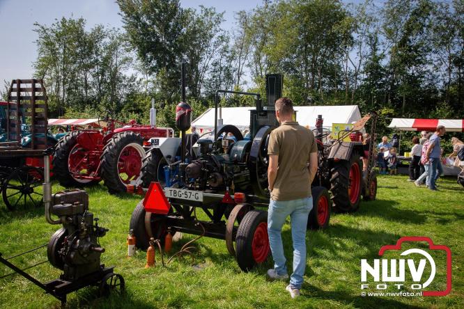 Oogstfeest en Fokveedag in Oldebroek: Een dag vol nostalgie en plattelandsplezier voor alle generaties. - © NWVFoto.nl