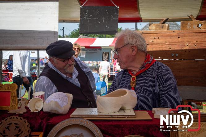 Oogstfeest en Fokveedag in Oldebroek: Een dag vol nostalgie en plattelandsplezier voor alle generaties. - © NWVFoto.nl