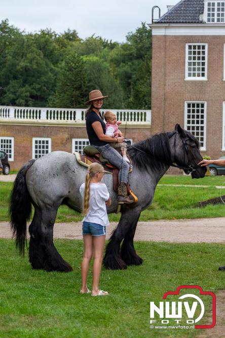 Paardensporttraditie: 80 jaar Fokdag en Concours op Landgoed Zwaluwenburg 't Harde. - © NWVFoto.nl