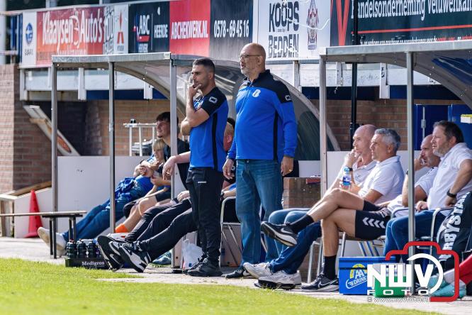 WHC haalt drie punten binnen na overwinning op SDV Barneveld door een schitterende goal van Sylvian Vierhuizen. - © NWVFoto.nl