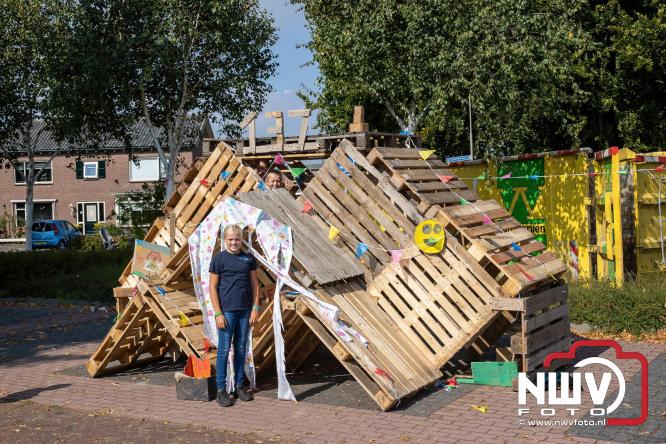 Huttenfeest bij dorpshuis De Deel Doornspijk voor kinderen uit Doornspijk en de Hoge Enk. - © NWVFoto.nl