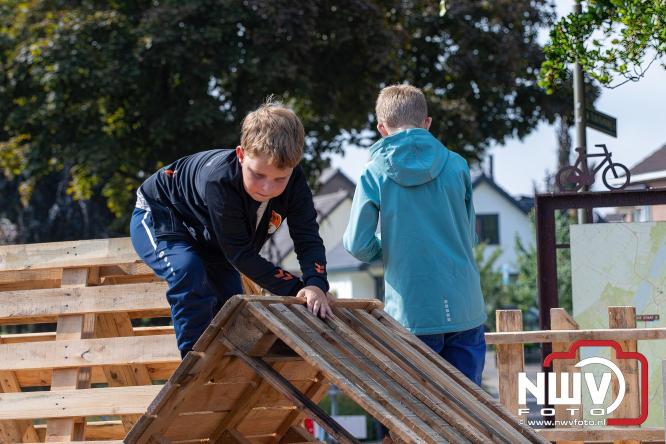 Huttenfeest bij dorpshuis De Deel Doornspijk voor kinderen uit Doornspijk en de Hoge Enk. - © NWVFoto.nl
