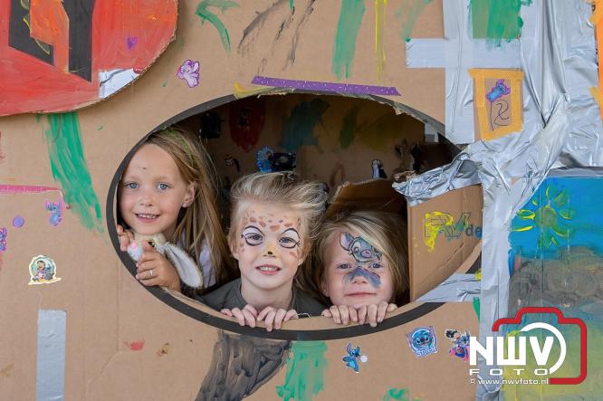 Huttenfeest bij dorpshuis De Deel Doornspijk voor kinderen uit Doornspijk en de Hoge Enk. - © NWVFoto.nl