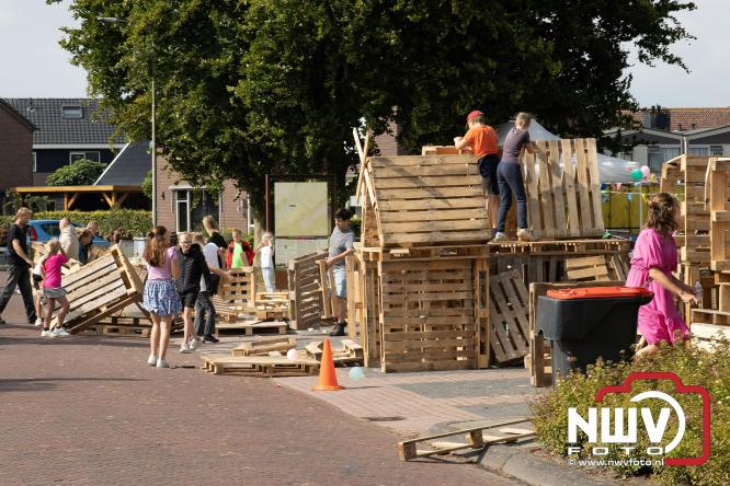Huttenfeest bij dorpshuis De Deel Doornspijk voor kinderen uit Doornspijk en de Hoge Enk. - © NWVFoto.nl