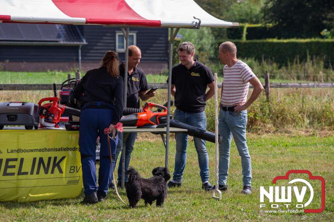 Zaterdag organiseerden de Coöperatieve Ondernemers Oosterwolde een veelzijdige dag aan de Oostendorperstraatweg, waar zij hun producten en diensten lieten zien. - © NWVFoto.nl