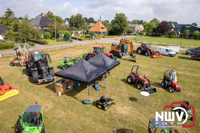 Zaterdag organiseerden de Coöperatieve Ondernemers Oosterwolde een veelzijdige dag aan de Oostendorperstraatweg, waar zij hun producten en diensten lieten zien. - © NWVFoto.nl