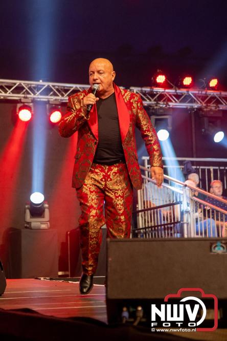 Feestknallers! Mega Piraten Festijn Oldebroek vult uitverkochte tent met oer-gezelligheid tijdens de 2025 editie. - © NWVFoto.nl