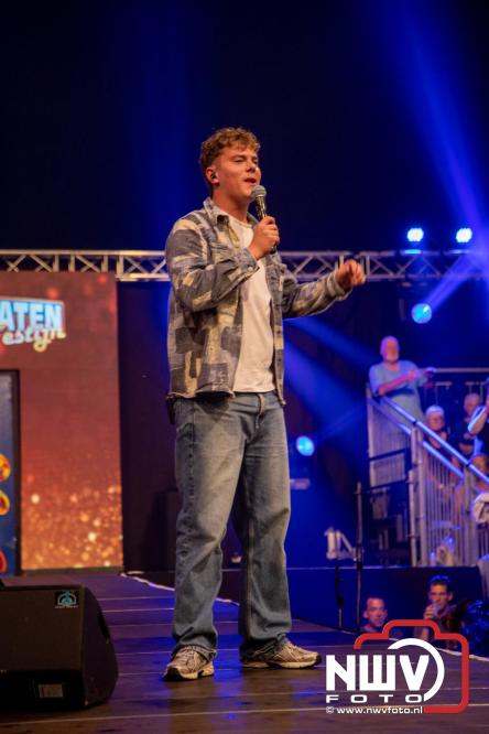 Feestknallers! Mega Piraten Festijn Oldebroek vult uitverkochte tent met oer-gezelligheid tijdens de 2025 editie. - © NWVFoto.nl