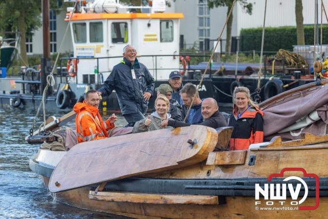 Terugkomst botters van de wedstrijd naar de haven van Elburg. - © NWVFoto.nl