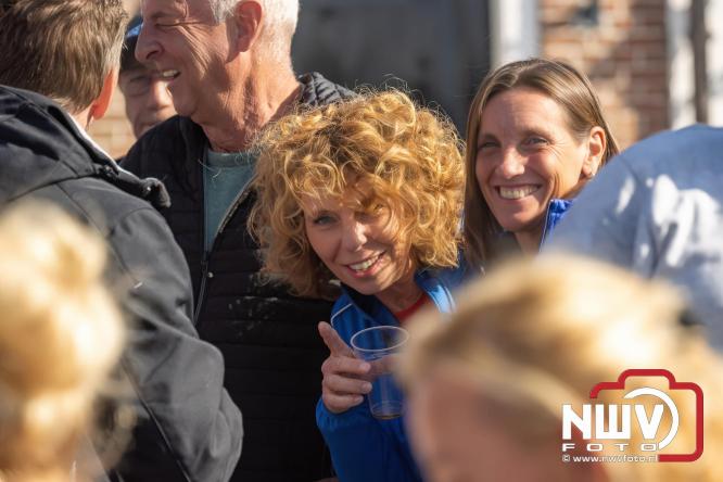 Terugkomst botters van de wedstrijd naar de haven van Elburg. - © NWVFoto.nl