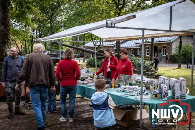 Tijdens Open Monumentendag konden liefhebbers gratis het museum terrein van het ASK boven op de Knobbel bezoeken. - © NWVFoto.nl