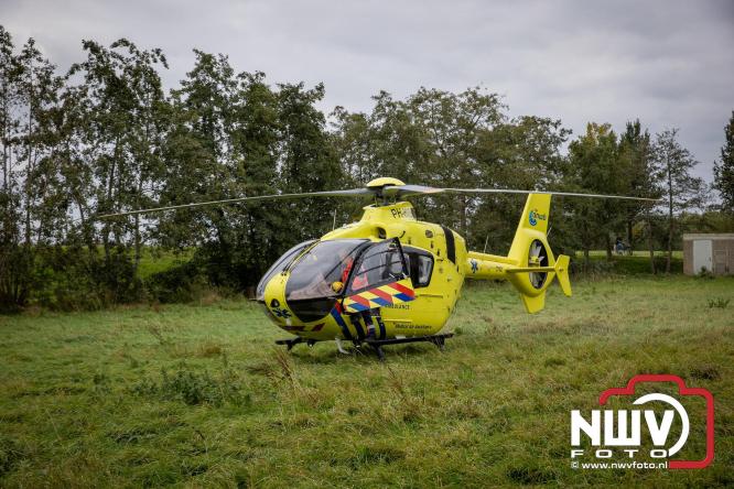 Bij een medische inzet in Elburg is vrijdagmiddag ook de trauma helikopter uit Nijmegen LL3 ter plaatse geweest voor assistentie. - © NWVFoto.nl