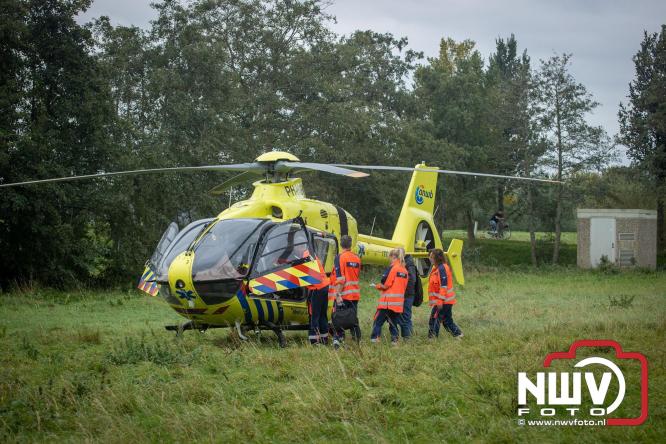 Bij een medische inzet in Elburg is vrijdagmiddag ook de trauma helikopter uit Nijmegen LL3 ter plaatse geweest voor assistentie. - © NWVFoto.nl