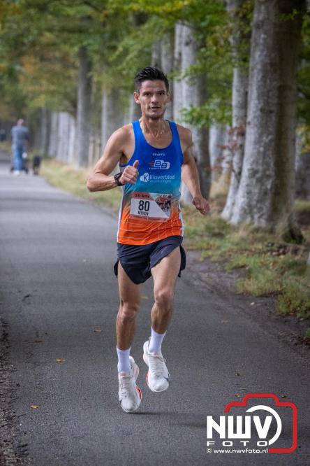 Run Oldebroek 2025 trekt opnieuw veel deelnemers die rennen voor het werk van GlobalRize. - © NWVFoto.nl