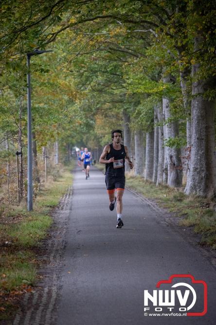 Run Oldebroek 2025 trekt opnieuw veel deelnemers die rennen voor het werk van GlobalRize. - © NWVFoto.nl