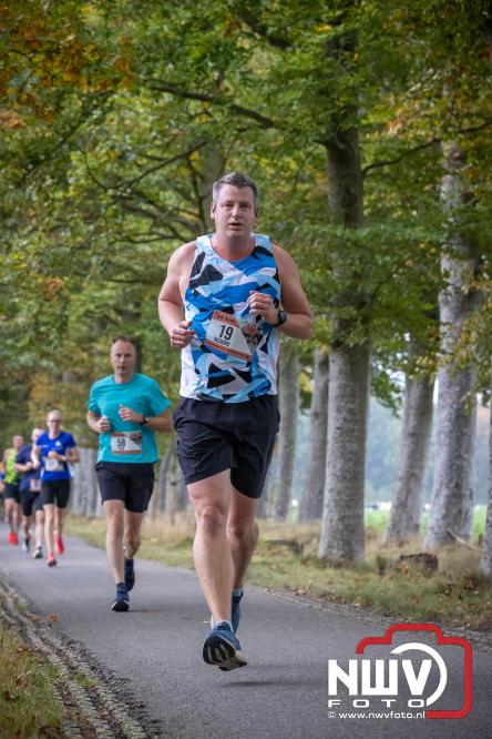 Run Oldebroek 2025 trekt opnieuw veel deelnemers die rennen voor het werk van GlobalRize. - © NWVFoto.nl