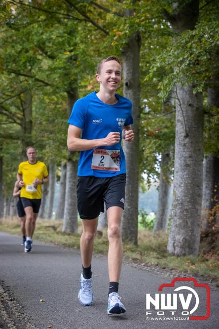 Run Oldebroek 2025 trekt opnieuw veel deelnemers die rennen voor het werk van GlobalRize. - © NWVFoto.nl