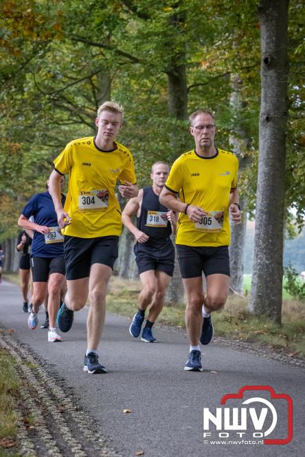 Run Oldebroek 2025 trekt opnieuw veel deelnemers die rennen voor het werk van GlobalRize. - © NWVFoto.nl