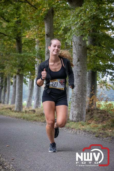 Run Oldebroek 2025 trekt opnieuw veel deelnemers die rennen voor het werk van GlobalRize. - © NWVFoto.nl