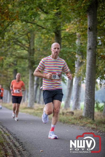 Run Oldebroek 2025 trekt opnieuw veel deelnemers die rennen voor het werk van GlobalRize. - © NWVFoto.nl