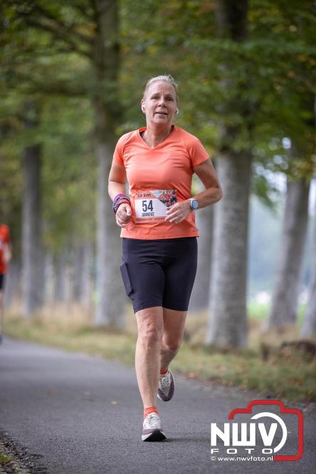 Run Oldebroek 2025 trekt opnieuw veel deelnemers die rennen voor het werk van GlobalRize. - © NWVFoto.nl