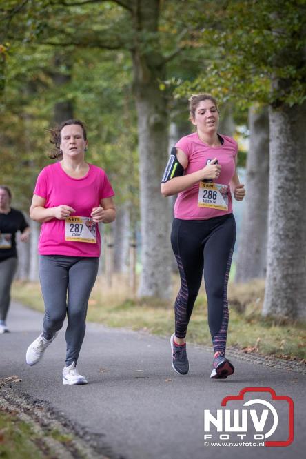 Run Oldebroek 2025 trekt opnieuw veel deelnemers die rennen voor het werk van GlobalRize. - © NWVFoto.nl