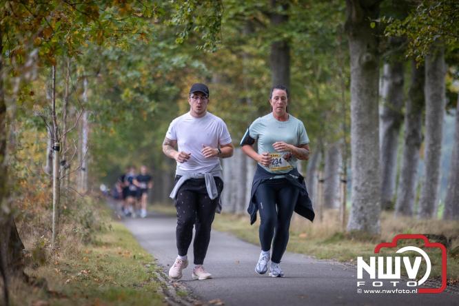 Run Oldebroek 2025 trekt opnieuw veel deelnemers die rennen voor het werk van GlobalRize. - © NWVFoto.nl
