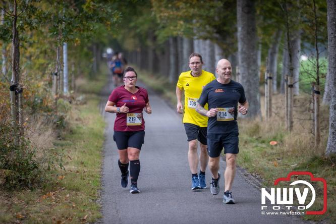 Run Oldebroek 2025 trekt opnieuw veel deelnemers die rennen voor het werk van GlobalRize. - © NWVFoto.nl