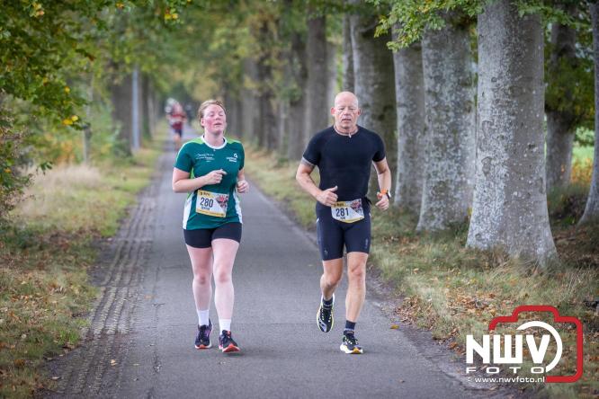 Run Oldebroek 2025 trekt opnieuw veel deelnemers die rennen voor het werk van GlobalRize. - © NWVFoto.nl