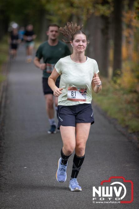 Run Oldebroek 2025 trekt opnieuw veel deelnemers die rennen voor het werk van GlobalRize. - © NWVFoto.nl
