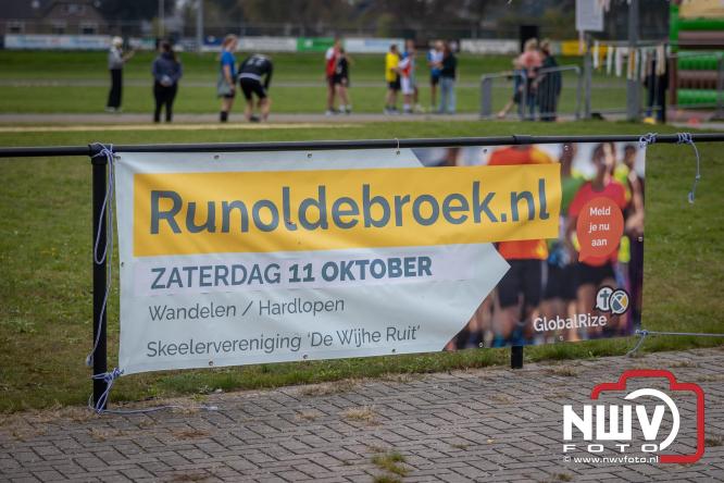 Run Oldebroek 2025 trekt opnieuw veel deelnemers die rennen voor het werk van GlobalRize. - © NWVFoto.nl