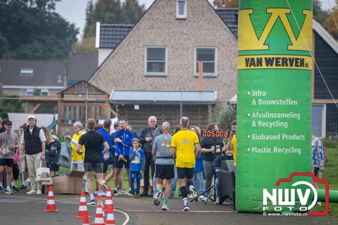 Run Oldebroek 2025 trekt opnieuw veel deelnemers die rennen voor het werk van GlobalRize. - © NWVFoto.nl