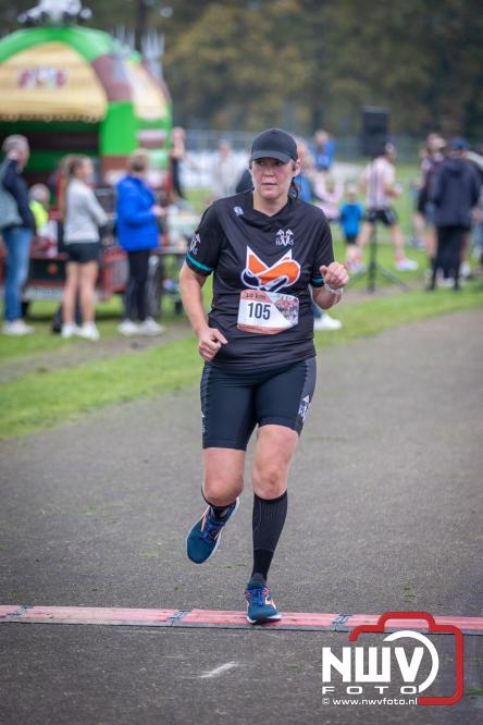 Run Oldebroek 2025 trekt opnieuw veel deelnemers die rennen voor het werk van GlobalRize. - © NWVFoto.nl