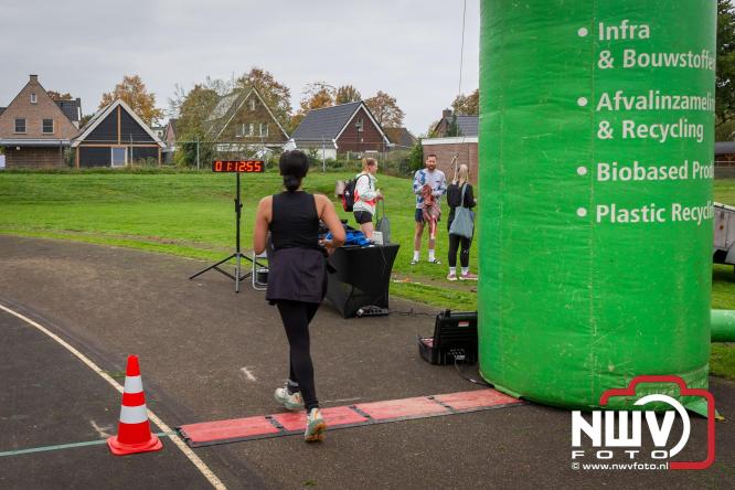 Run Oldebroek 2025 trekt opnieuw veel deelnemers die rennen voor het werk van GlobalRize. - © NWVFoto.nl
