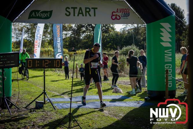 A.Vogelloop door de bossen op 't Harde  levert 17.000 euro op voor het Mooi Leven Huis in Zwolle. - © NWVFoto.nl