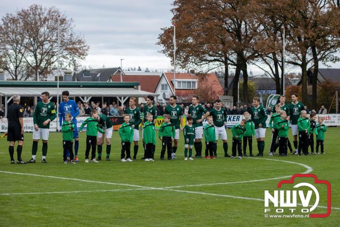 De wedstrijd sv 't Harde tegen de Oldebroeker buurman Owios werd op eigen veld gewonnen door 't Harde met 1-0 - &copy; NWVFoto.nl