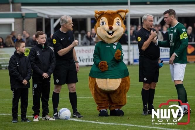 De wedstrijd sv 't Harde tegen de Oldebroeker buurman Owios werd op eigen veld gewonnen door 't Harde met 1-0 - &copy; NWVFoto.nl