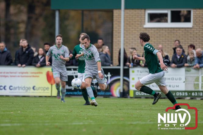De wedstrijd sv 't Harde tegen de Oldebroeker buurman Owios werd op eigen veld gewonnen door 't Harde met 1-0 - &copy; NWVFoto.nl