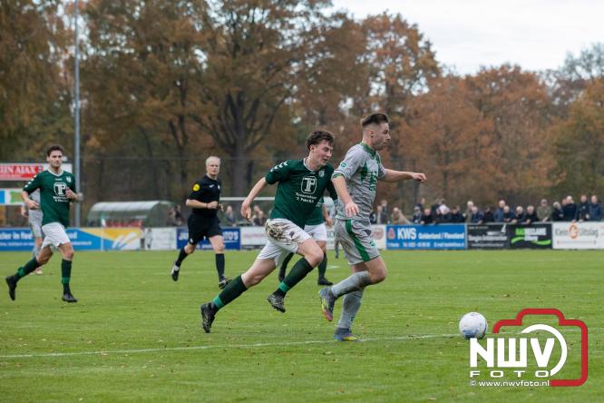 De wedstrijd sv 't Harde tegen de Oldebroeker buurman Owios werd op eigen veld gewonnen door 't Harde met 1-0 - &copy; NWVFoto.nl