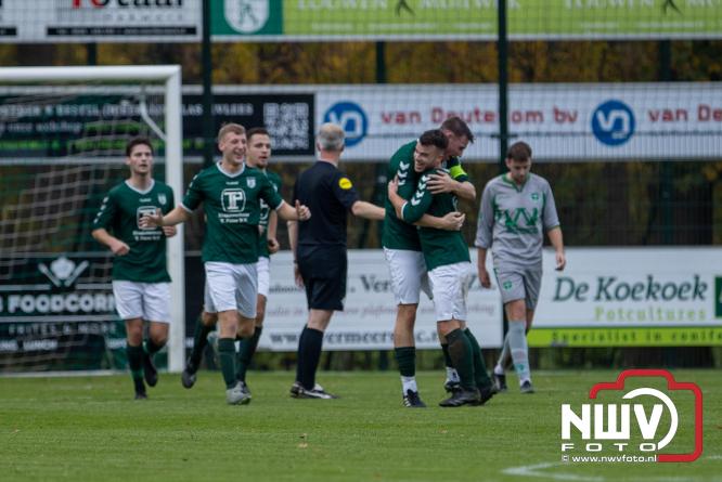 De wedstrijd sv 't Harde tegen de Oldebroeker buurman Owios werd op eigen veld gewonnen door 't Harde met 1-0 - &copy; NWVFoto.nl