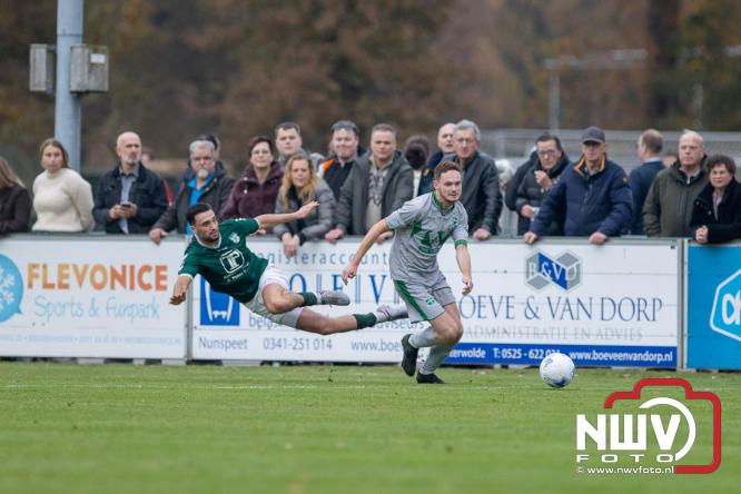 De wedstrijd sv 't Harde tegen de Oldebroeker buurman Owios werd op eigen veld gewonnen door 't Harde met 1-0 - &copy; NWVFoto.nl