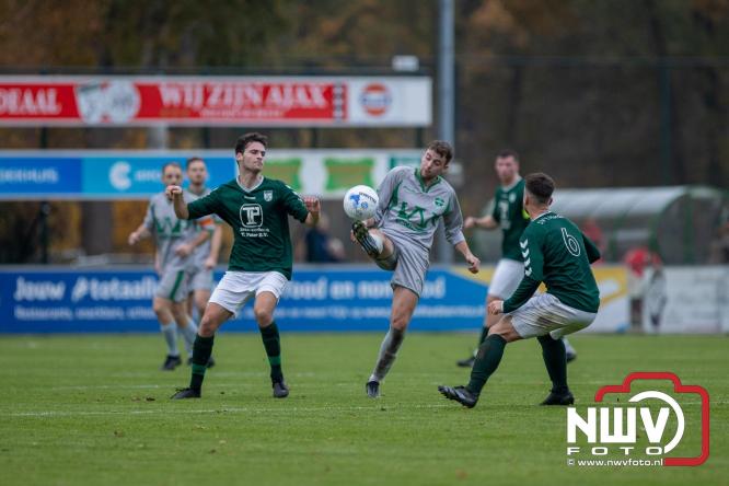 De wedstrijd sv 't Harde tegen de Oldebroeker buurman Owios werd op eigen veld gewonnen door 't Harde met 1-0 - &copy; NWVFoto.nl