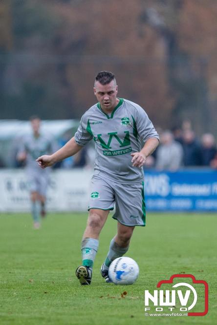 De wedstrijd sv 't Harde tegen de Oldebroeker buurman Owios werd op eigen veld gewonnen door 't Harde met 1-0 - &copy; NWVFoto.nl
