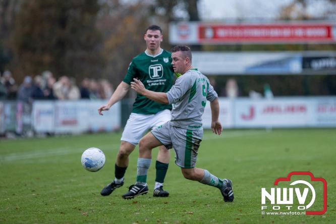 De wedstrijd sv 't Harde tegen de Oldebroeker buurman Owios werd op eigen veld gewonnen door 't Harde met 1-0 - &copy; NWVFoto.nl