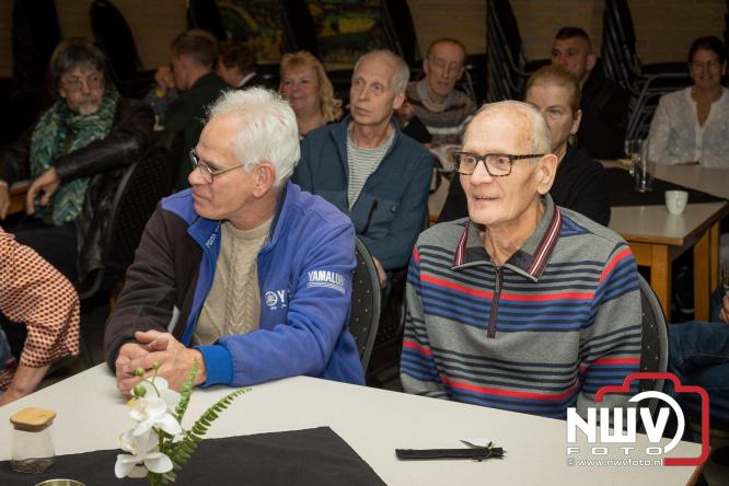 Fanclubavond in de Bouwakker Hattemerbroek ter gelegenheid van 30 jaar Het IJssel Duo. - © NWVFoto.nl