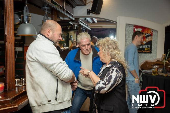 Fanclubavond in de Bouwakker Hattemerbroek ter gelegenheid van 30 jaar Het IJssel Duo. - © NWVFoto.nl