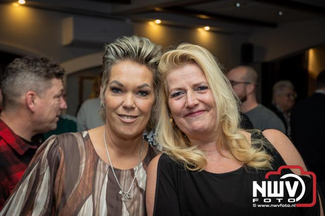 Fanclubavond in de Bouwakker Hattemerbroek ter gelegenheid van 30 jaar Het IJssel Duo. - © NWVFoto.nl